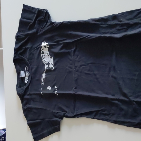 Threadless Women's Graphic Tee - Picture 5 of 5